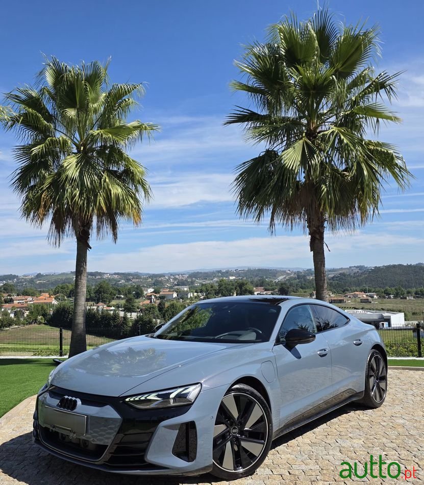 2023' Audi e-tron GT photo #1