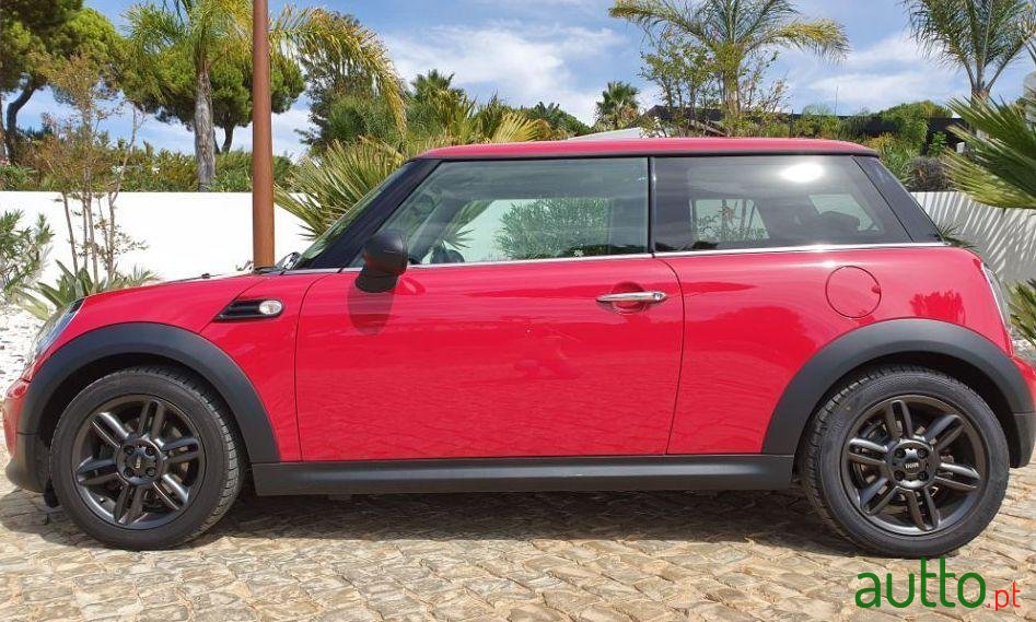 2010' MINI One photo #1