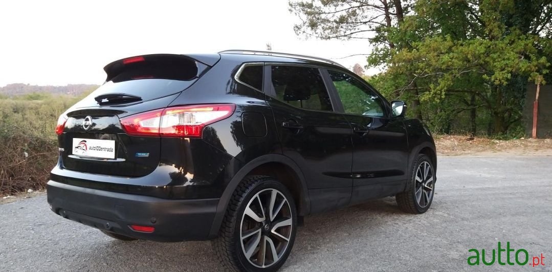 2016' Nissan Qashqai photo #2