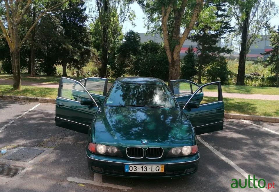 1998' BMW 520 photo #1