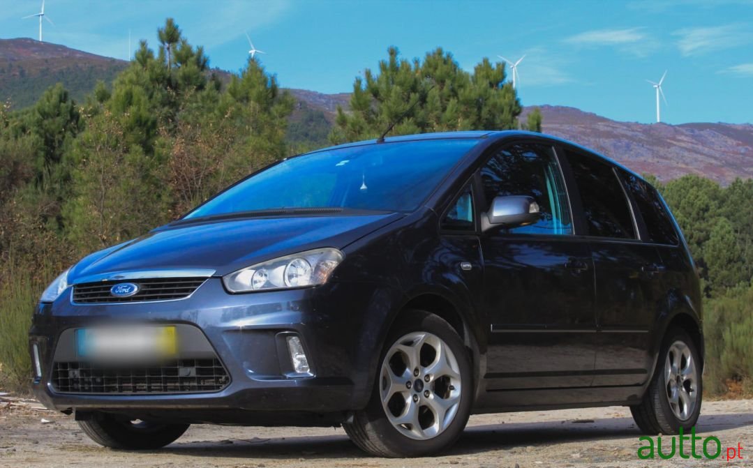 2010' Ford C-MAX photo #1