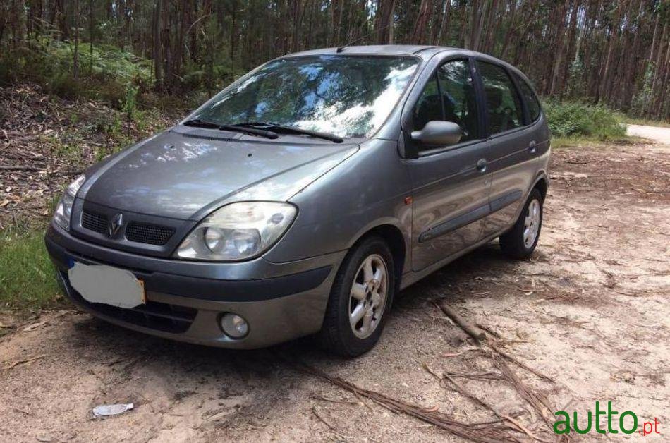 2001' Renault Scenic 1.4 16V photo #2
