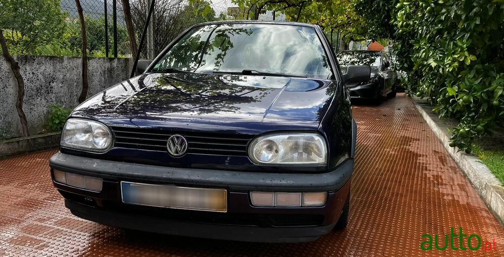 1997' Volkswagen Golf photo #2