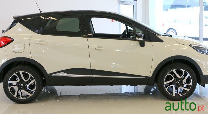 2016' Renault Captur 1.5 dCi Exclusive photo #1