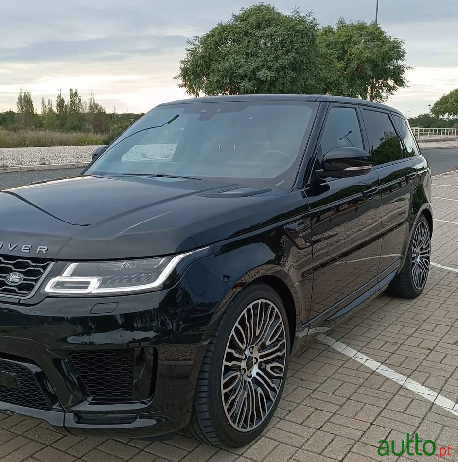 2022' Land Rover Range Rover Sport photo #1