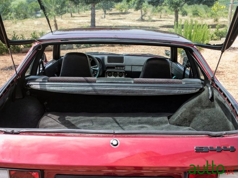 1982' Porsche 944 photo #5