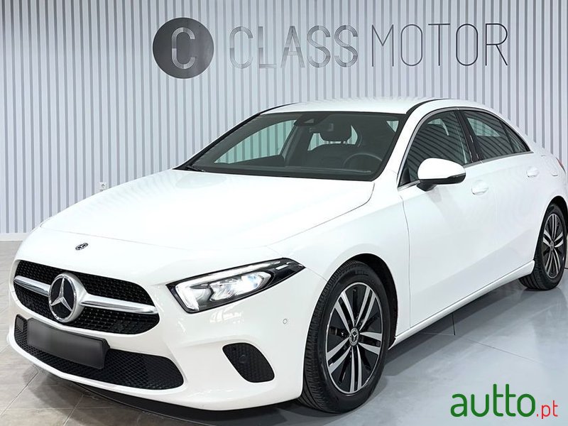 2020' Mercedes-Benz Classe A D Style Plus photo #1