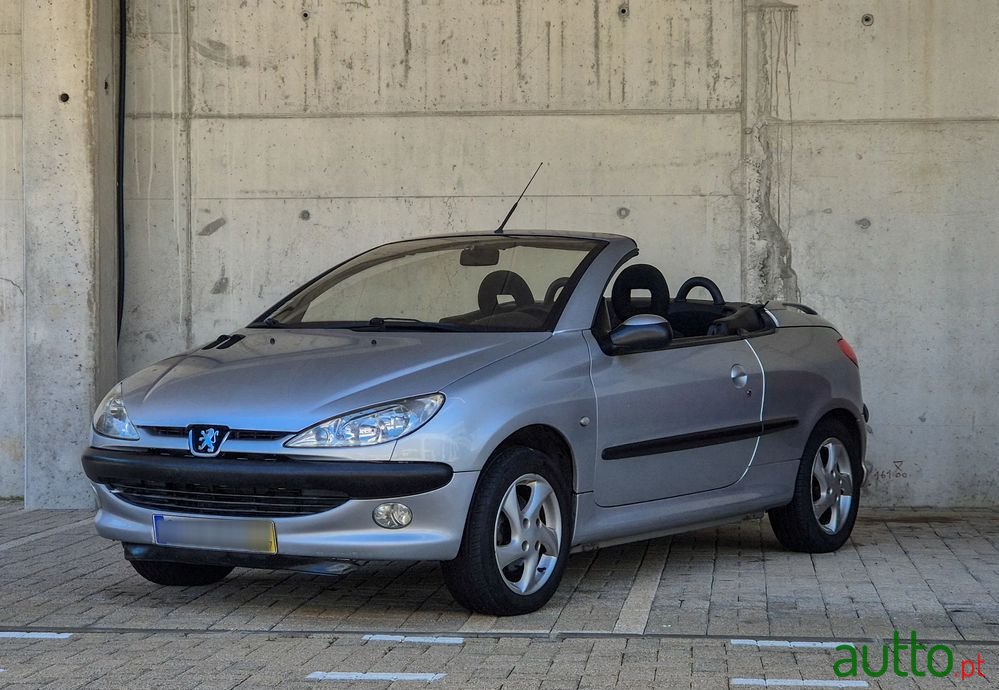 2001' Peugeot 206 1.6 photo #1