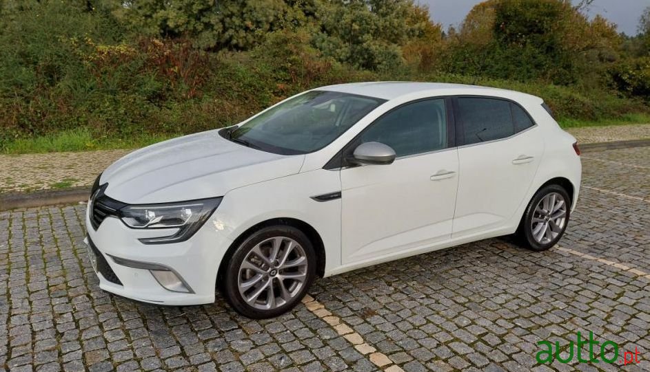 2016' Renault Megane photo #3