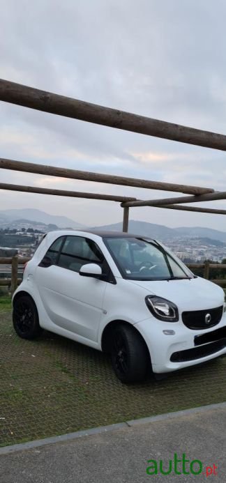 2015' Smart Fortwo photo #3