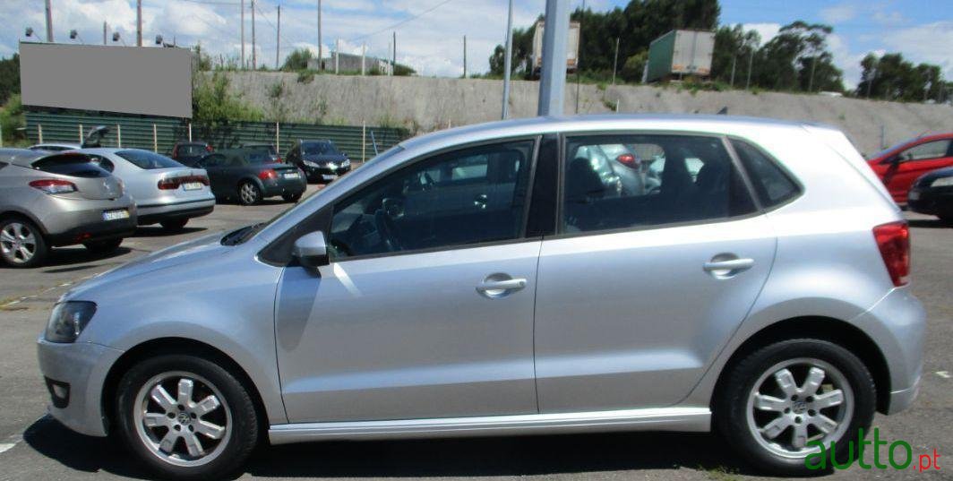 2011' Volkswagen Polo 1.2 Tdi Bluemotion photo #5