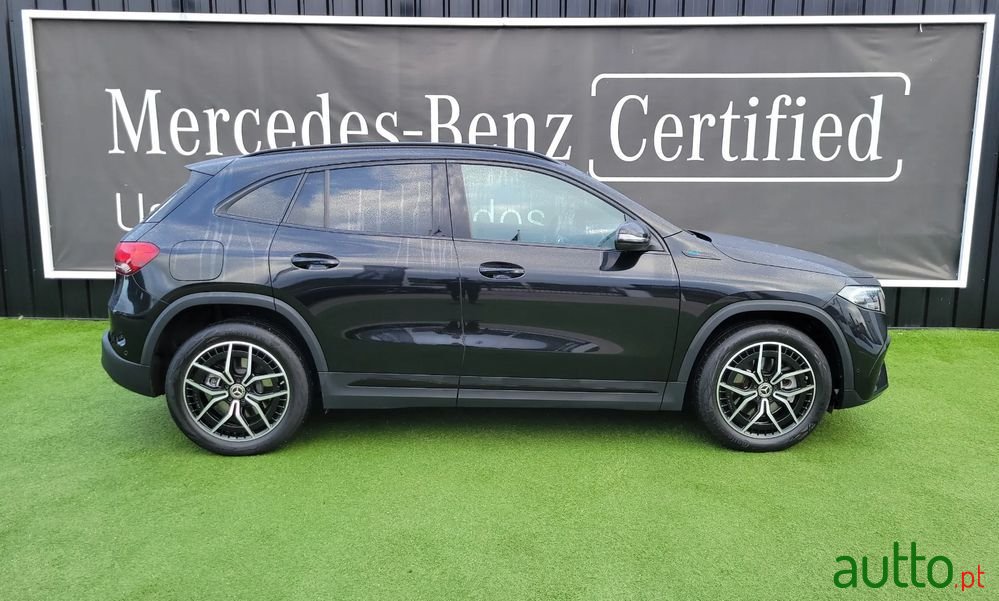 2021' Mercedes-Benz EQA 250 Amg Line photo #4