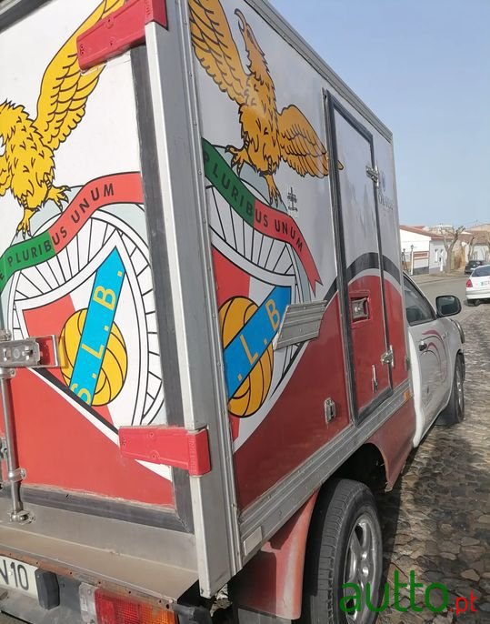 2009' Toyota Hilux photo #2