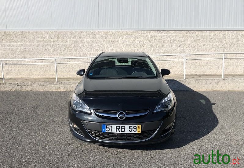 2016' Opel Astra Sports Tourer photo #6