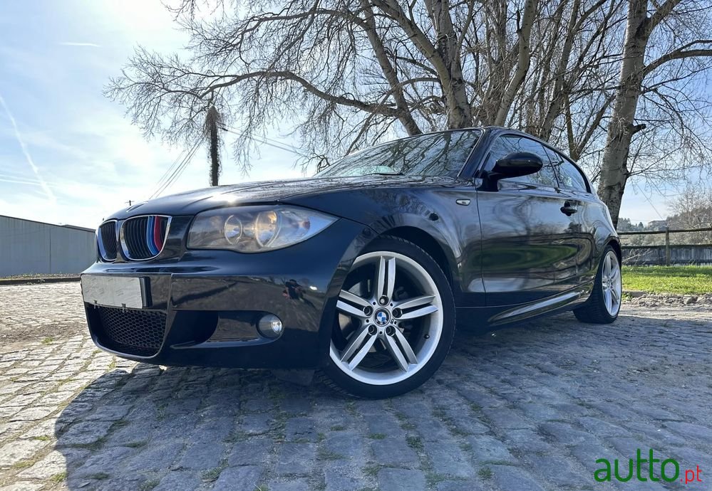 2008' BMW 118 D Pack M photo #5