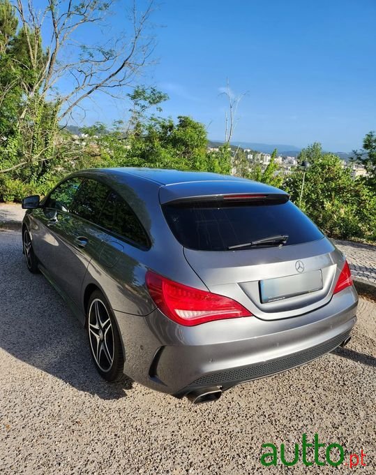 2015' Mercedes-Benz Cla-220 photo #6