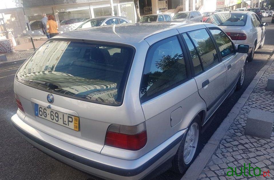 1998' BMW 318 318 Tds Turing photo #2