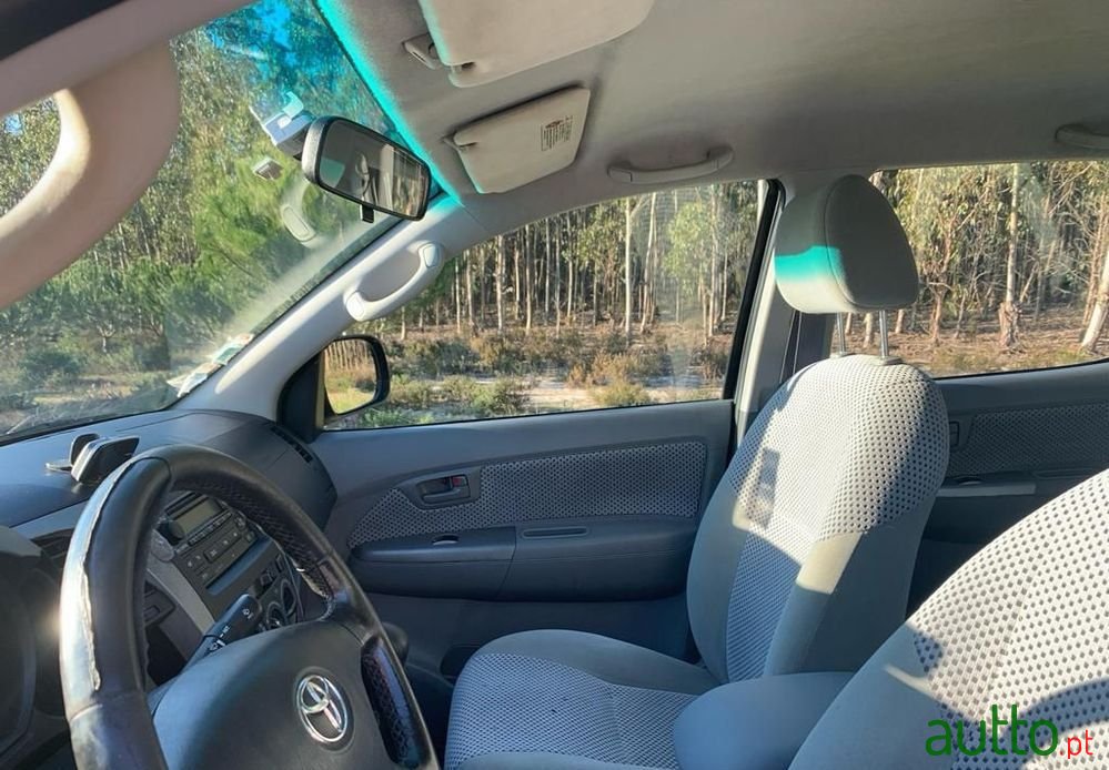 2008' Toyota Hilux photo #5