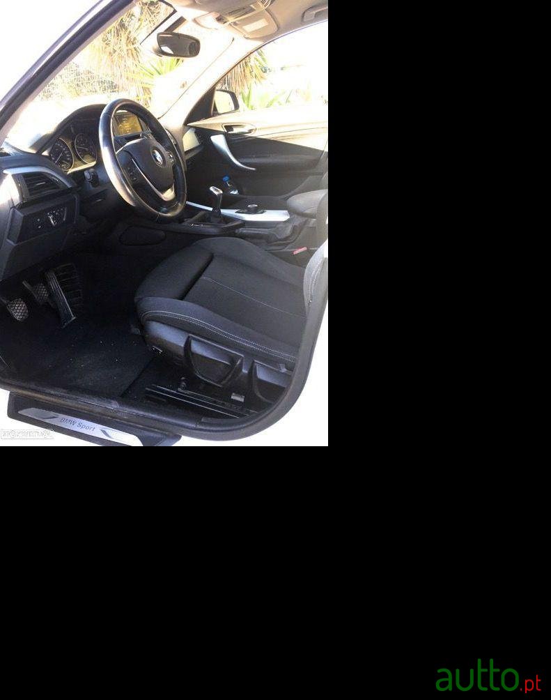 2013' BMW 116 Efficient Dynamics Sport photo #1