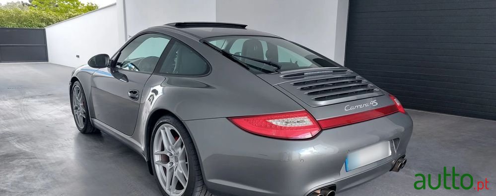 2010' Porsche 997 photo #4