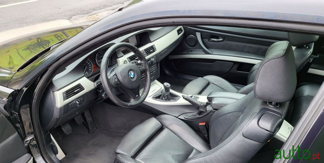 2007' BMW 320 photo #6