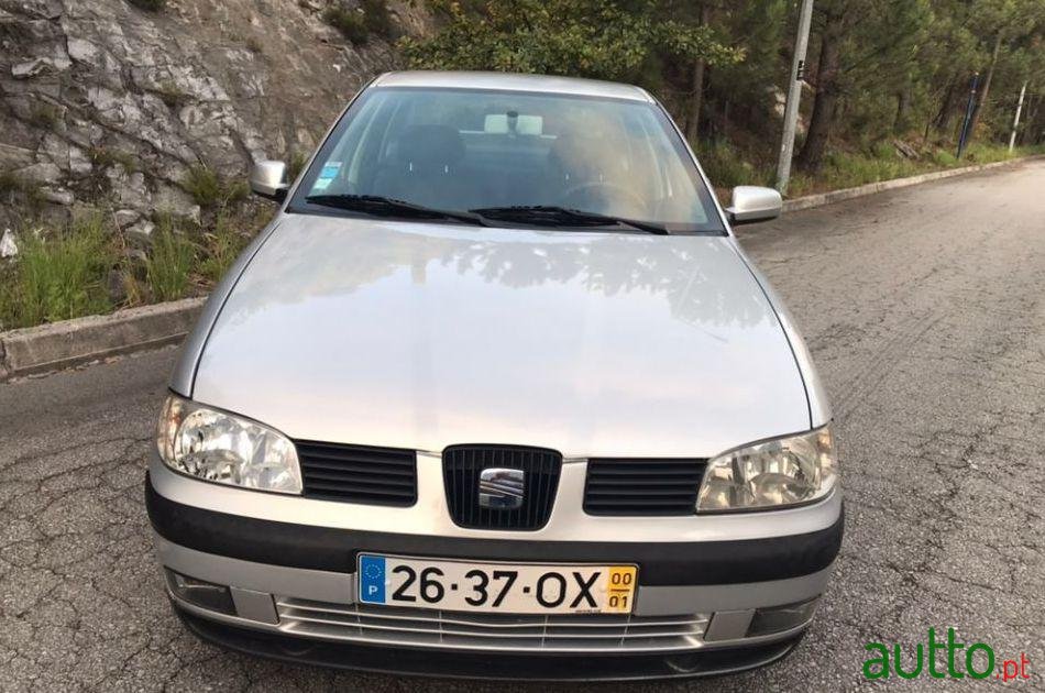 2000' SEAT Cordoba photo #2