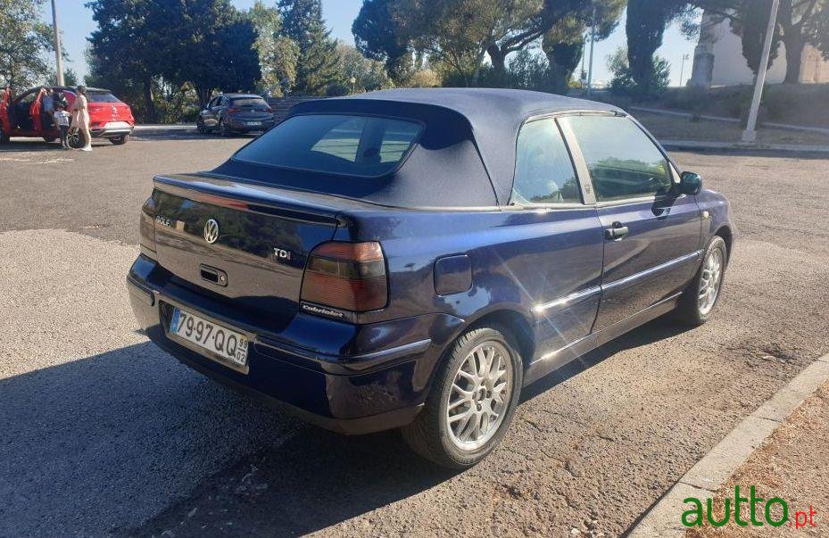 2000' Volkswagen Golf Highline photo #2