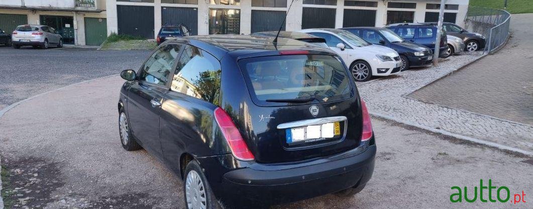 2004' Lancia Ypsilon 2 photo #1