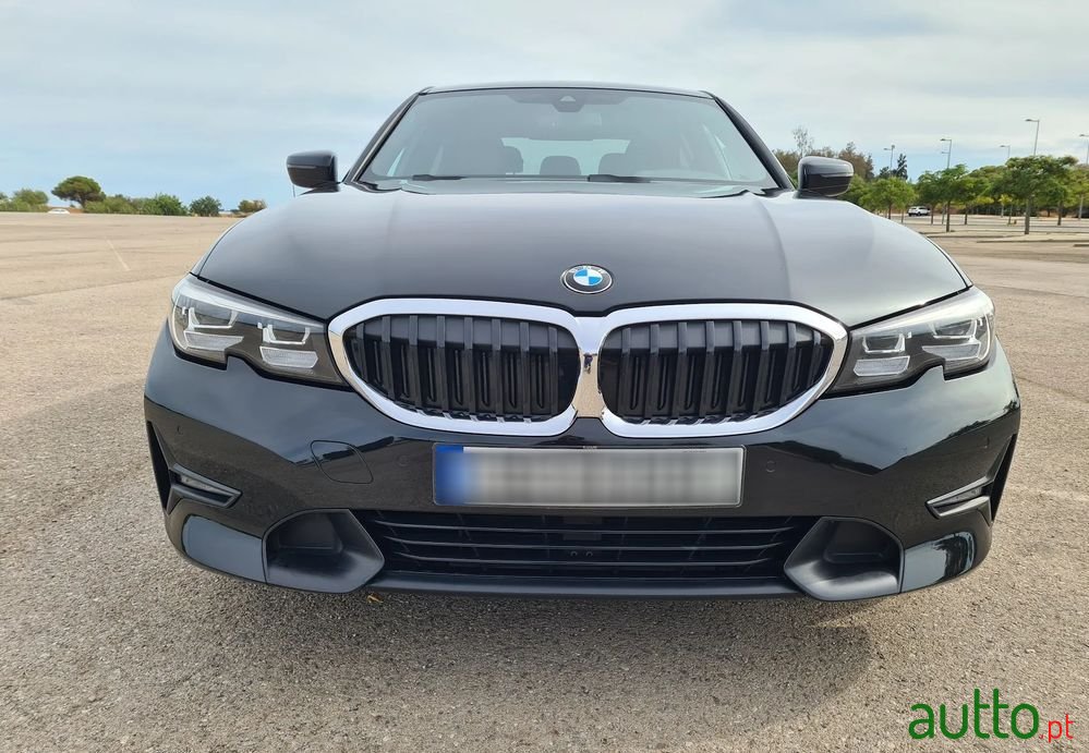 2019' BMW Série 3 D Auto photo #2