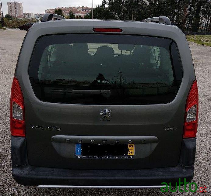 2009' Peugeot Partner photo #5