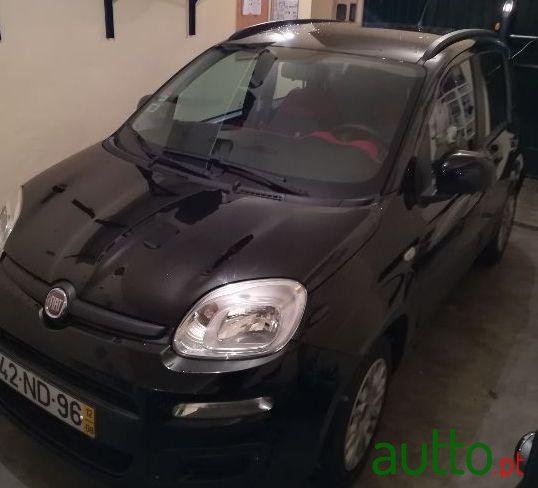 2012' Fiat Panda photo #1