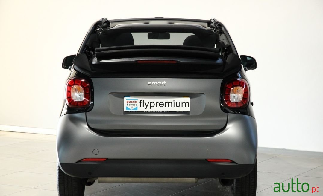 2018' Smart Fortwo photo #4