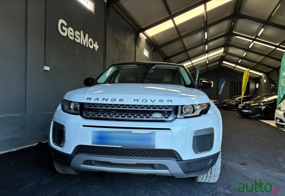 2017' Land Rover Range Rover Evoque photo #3