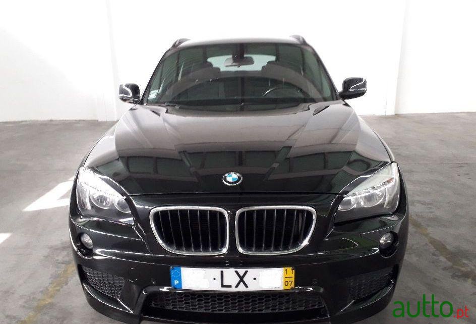 2011' BMW X1 18 D Sdrive photo #2