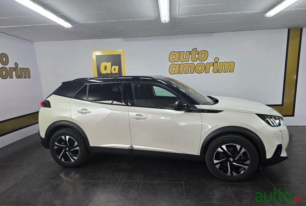 2022' Peugeot e-2008 50 Kwh Gt Pack photo #4