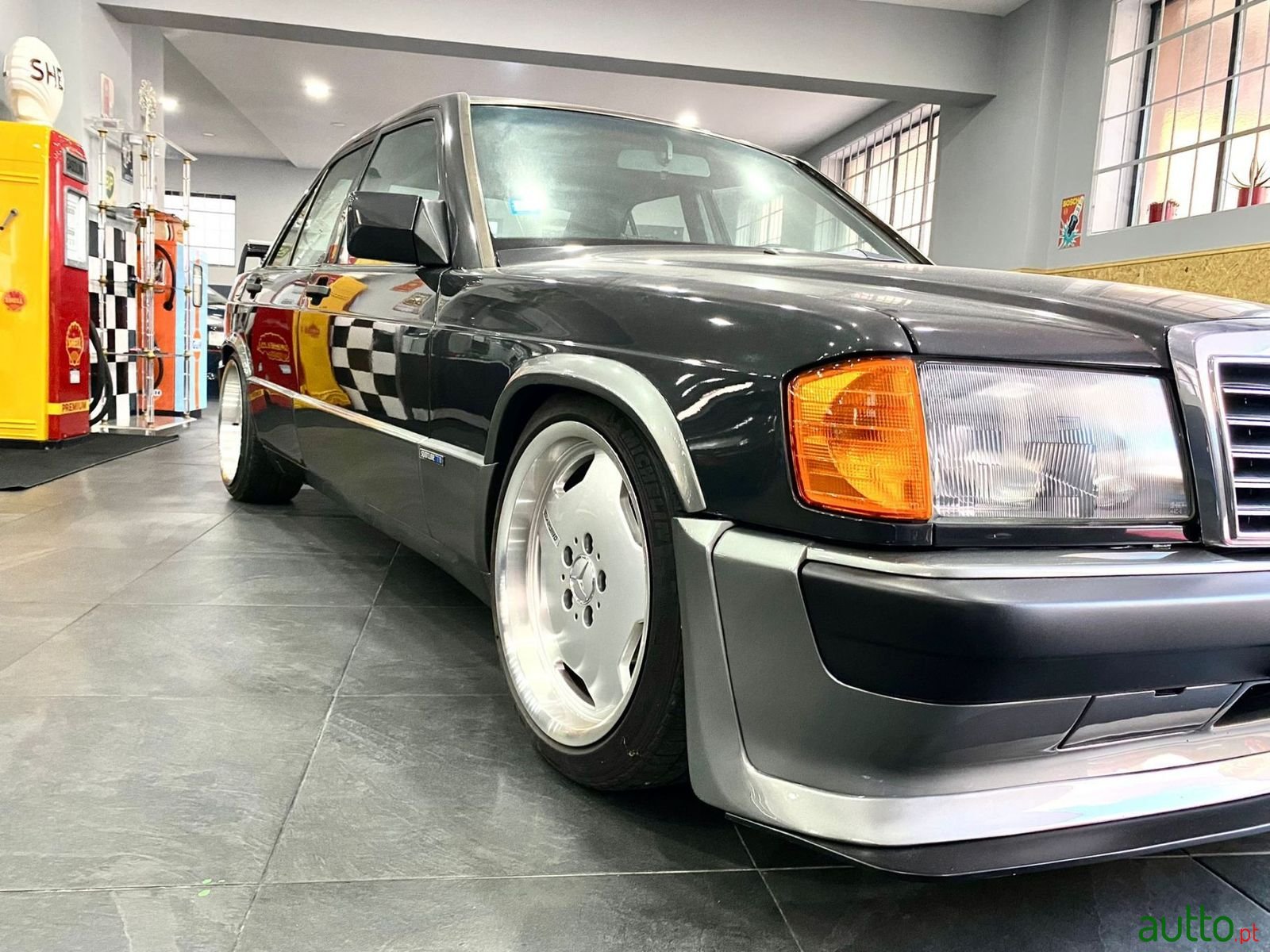 1992' Mercedes-Benz 190 photo #5