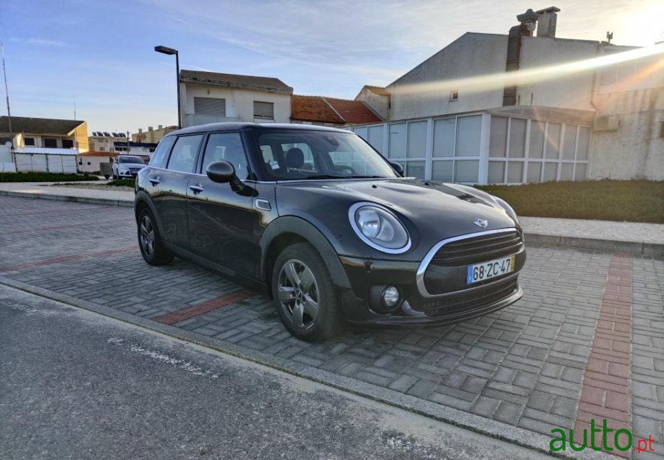 2017' MINI Clubman photo #2