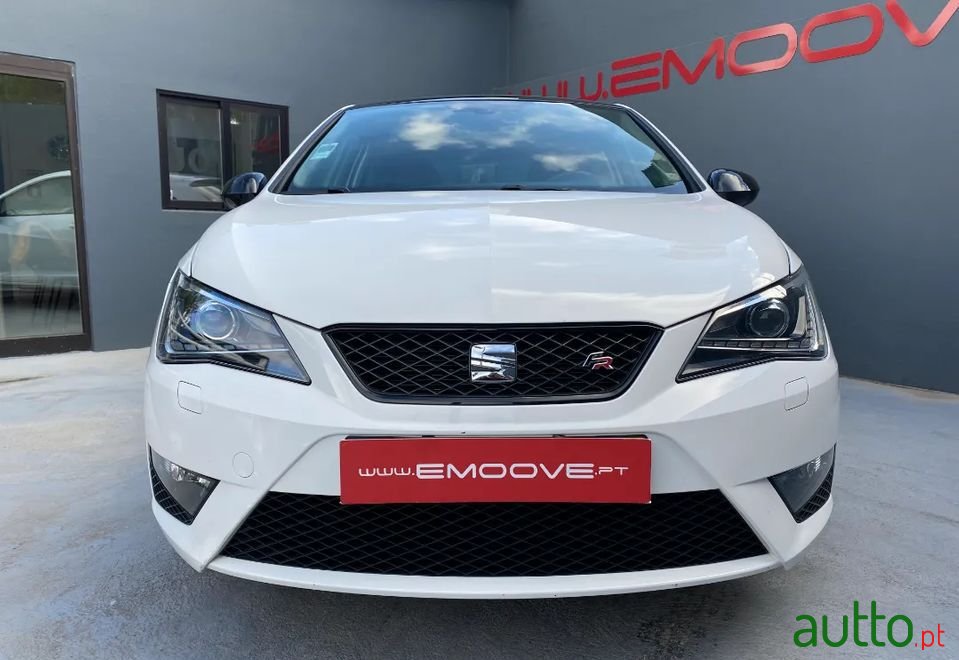 2015' SEAT Ibiza photo #1