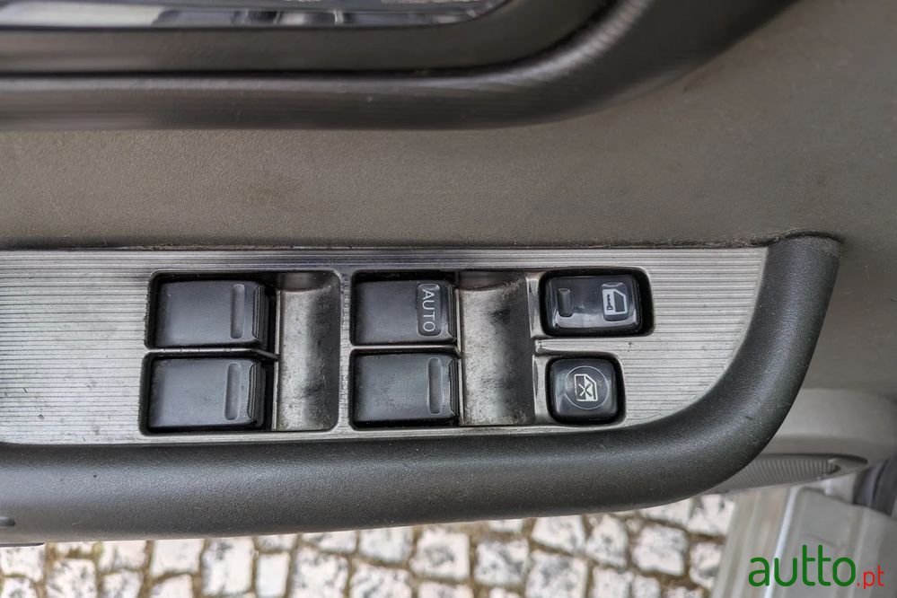 2003' Nissan X-Trail photo #6