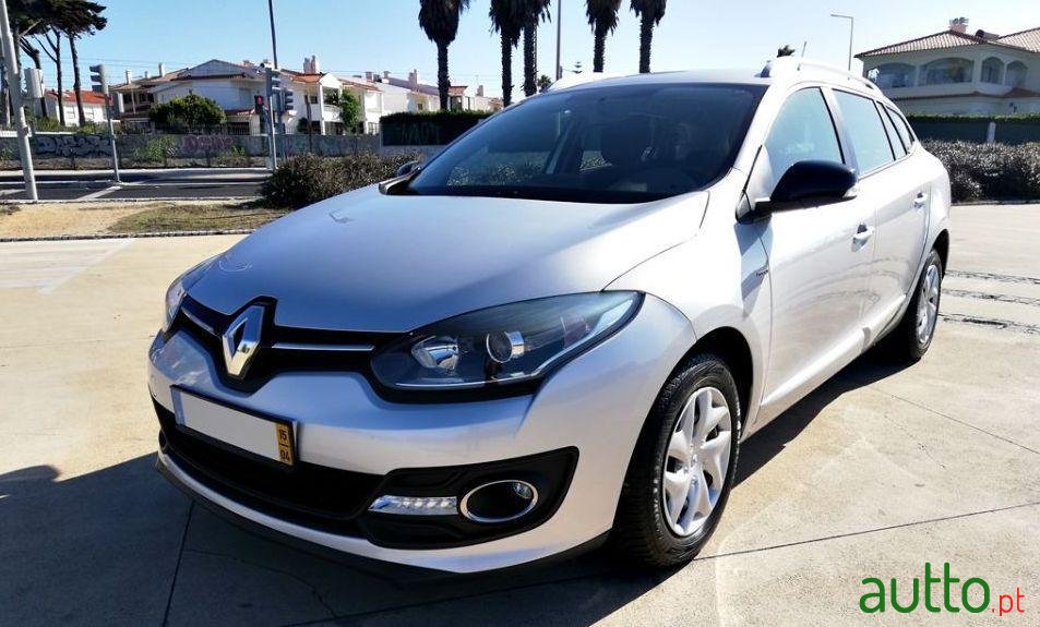 2015' Renault Megane Sport Tourer photo #1