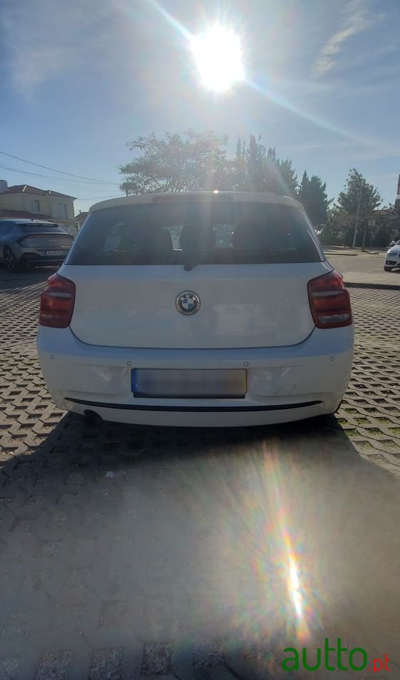 2013' BMW 116 photo #3