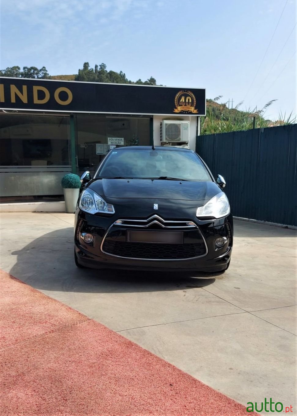 2014' Citroen DS3 photo #2