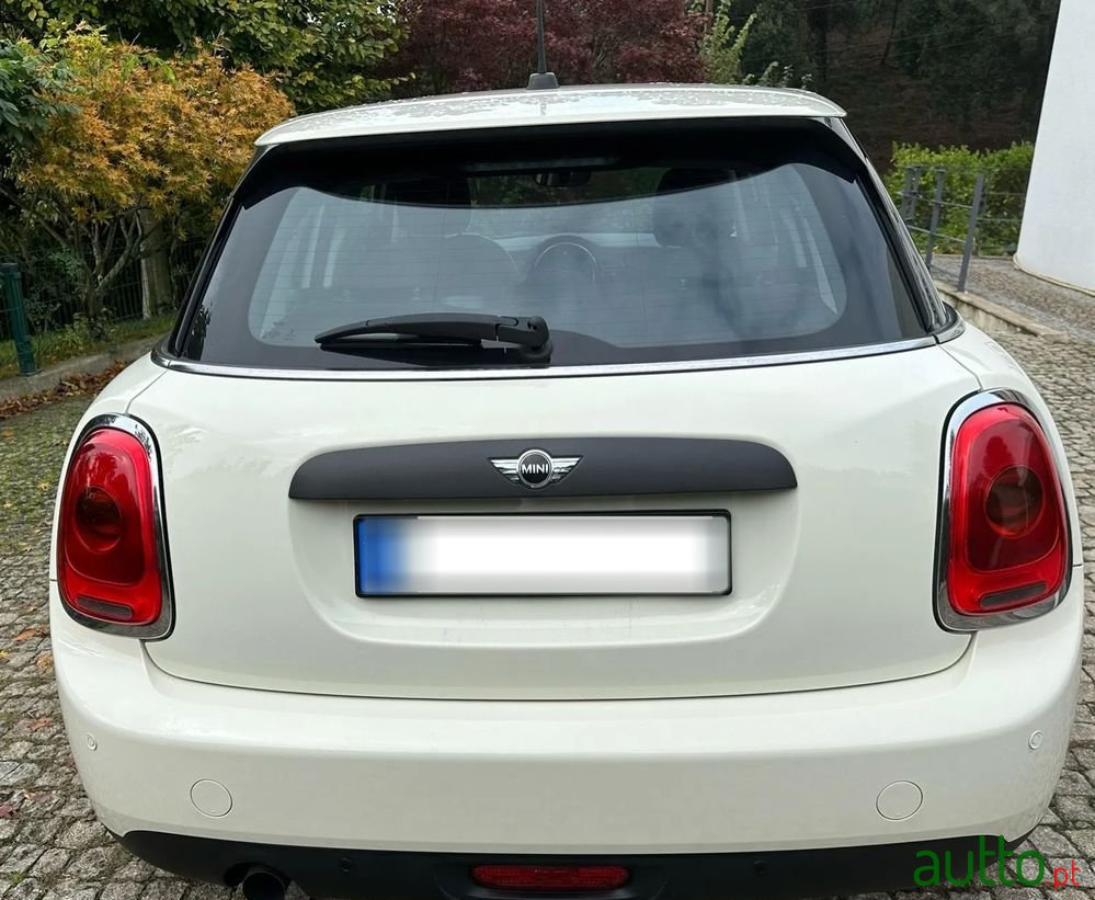 2016' MINI One Standard photo #3