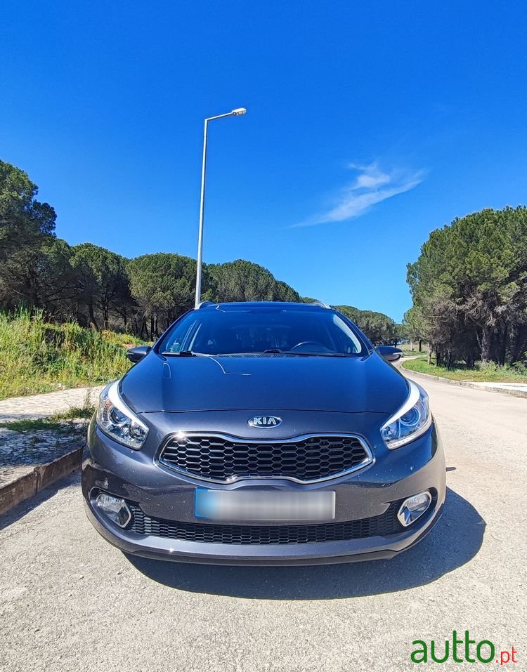 2014' Kia Ceed Sw photo #3