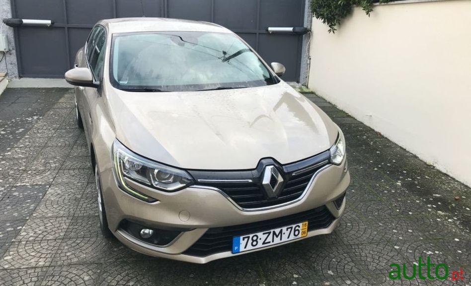 2016' Renault Megane photo #2
