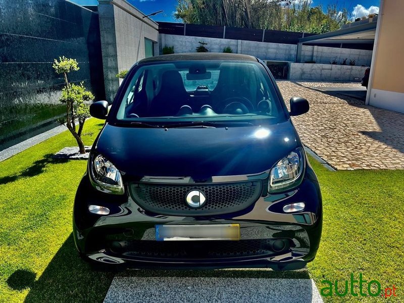 2018' Smart Fortwo Electric Drive Passion photo #5