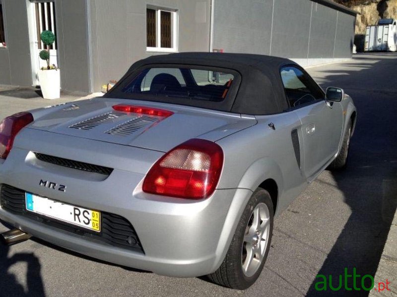 2001' Toyota MR2 photo #2