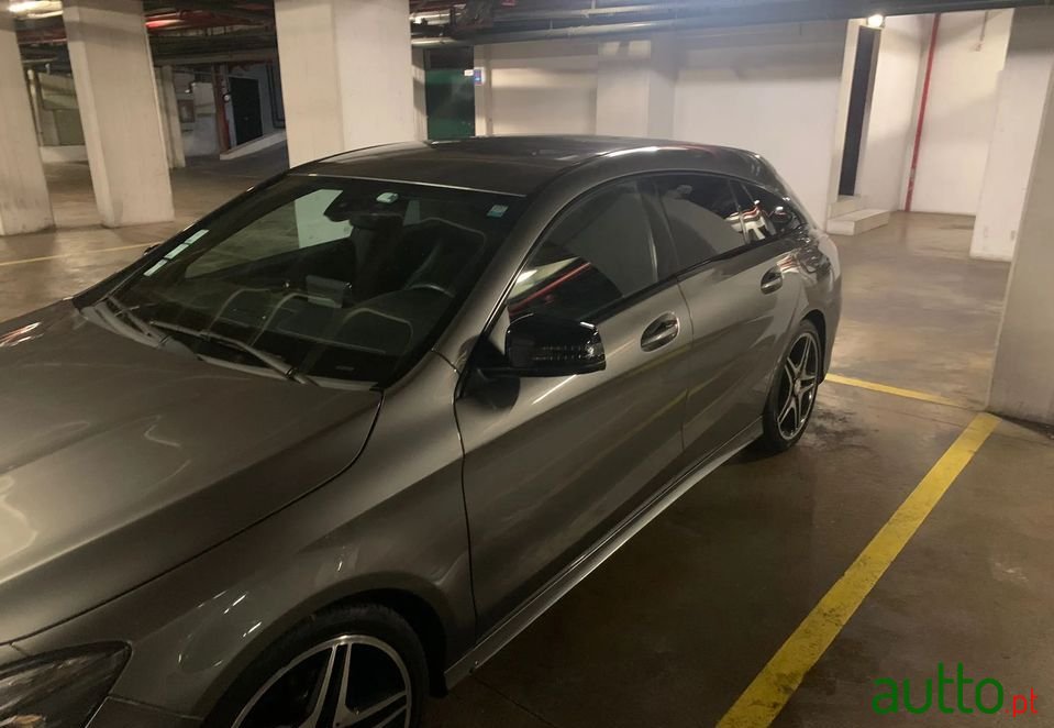 2016' Mercedes-Benz Cla-180 photo #4