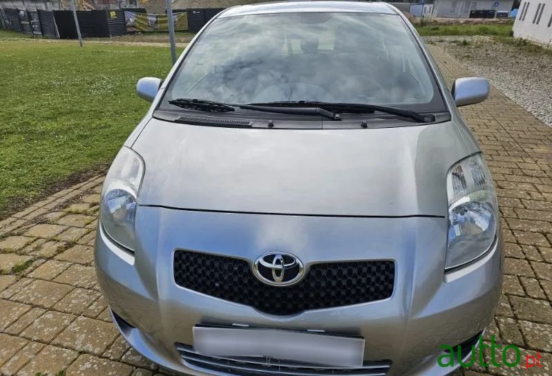 2008' Toyota Yaris 1.0 Vvt-I Sol+Ac photo #2