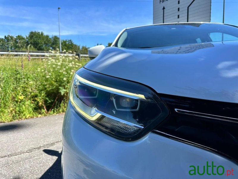 2015' Renault Kadjar photo #6